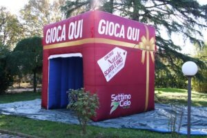 Stand Cubo Settimo Cielo lato