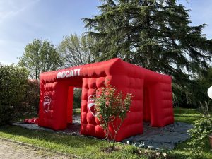 Stand Cubo Ducati 6x6 lato3
